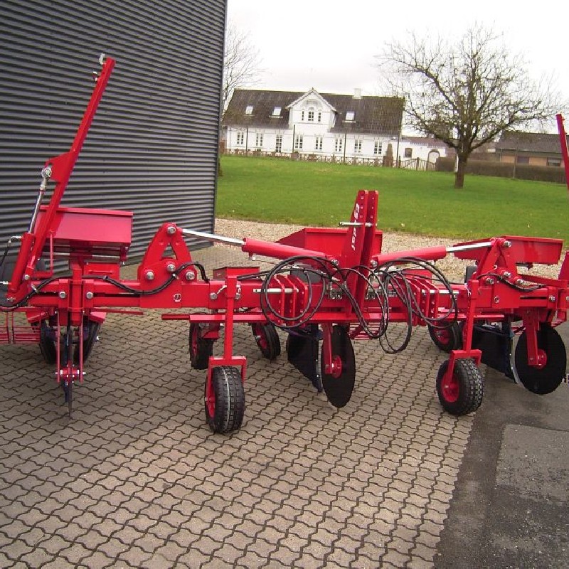 planteuse 3rangs repliable par verins hydrauliques