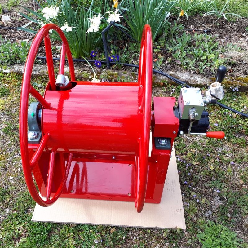 enrouleur à moteur hydraulique